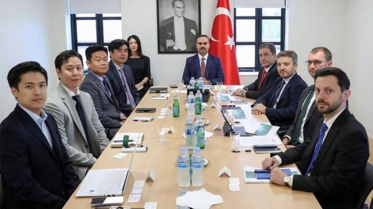 Bakan Kacır: Türkiye'ye olan yatırımcı ilgisi yükseliyor